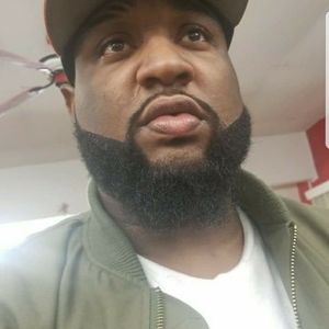 Meet your Posher, Marlon